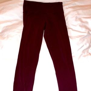Lululemon Maroon leggings 7/8 crop